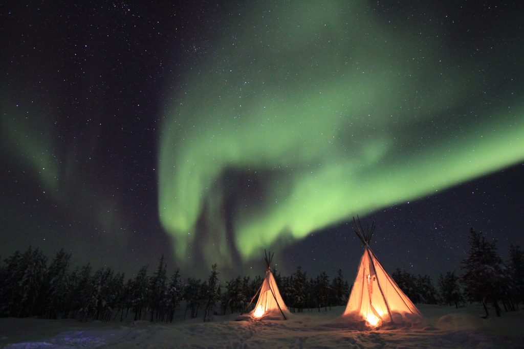 The Northern Lights -one of the many family-friendly winter activities in Canada