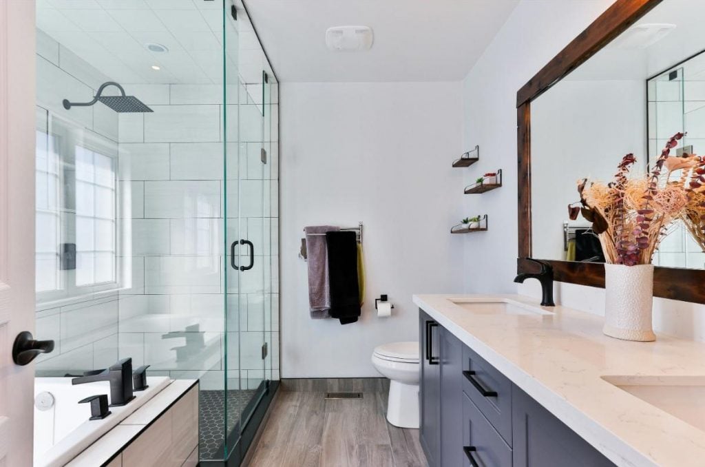 Clean bathrooms are a definite plus point at your open house